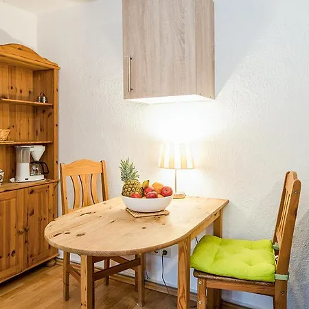 Sanddorn, Seetang Apartamento